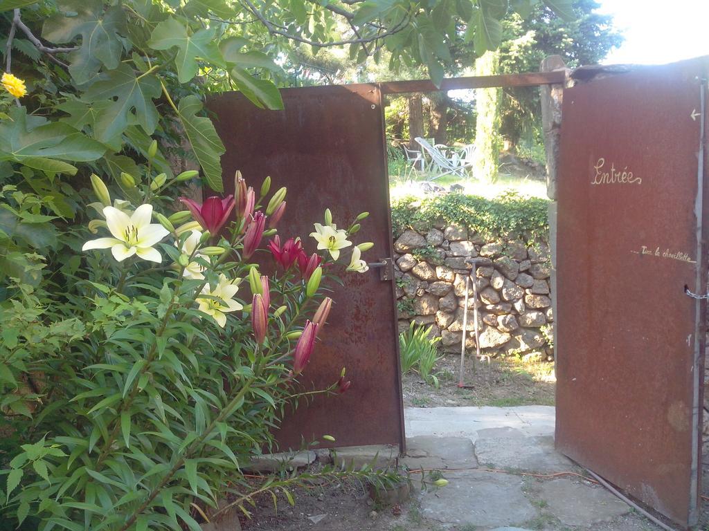 Le Clos De La Source Bed & Breakfast Le Bousquet-d'Orb Bilik gambar