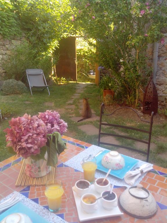 Le Clos De La Source Bed & Breakfast Le Bousquet-d'Orb Luaran gambar