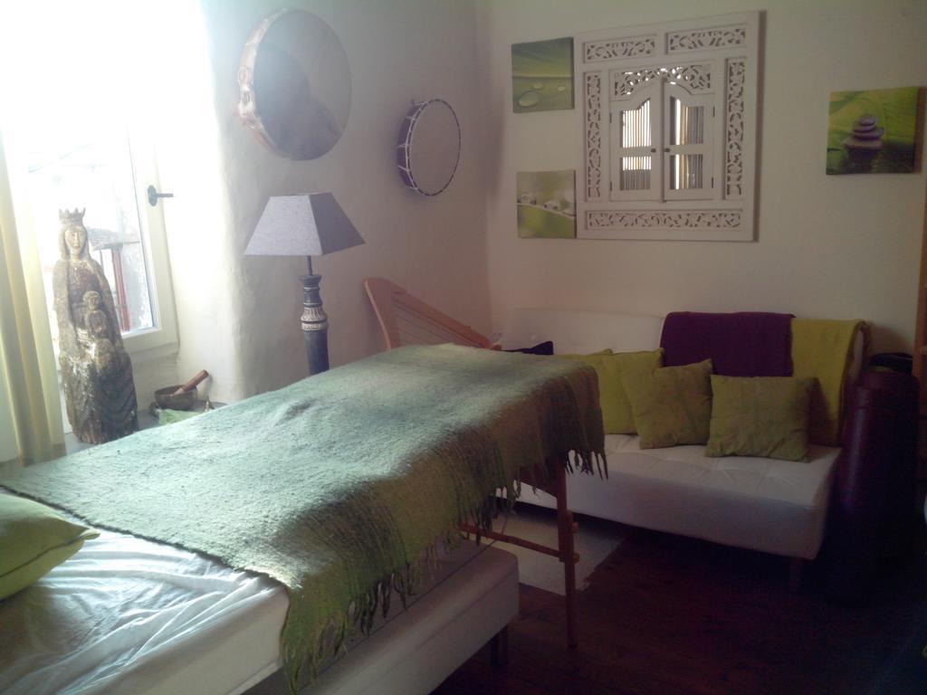 Le Clos De La Source Bed & Breakfast Le Bousquet-d'Orb Luaran gambar